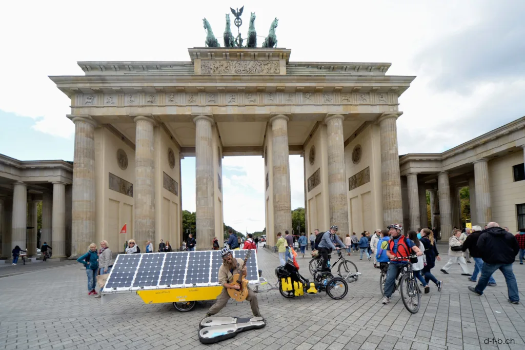 DE Solatrike in Berlin, Brandenburger Tor