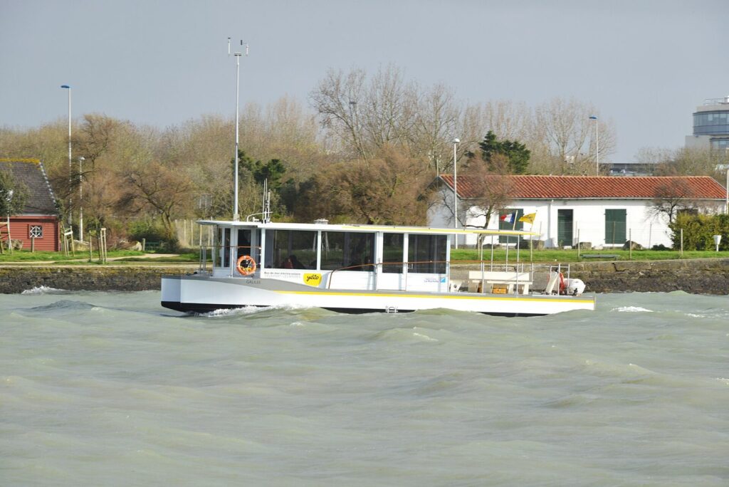 Crossing the outer harbour on a day with choppy water.