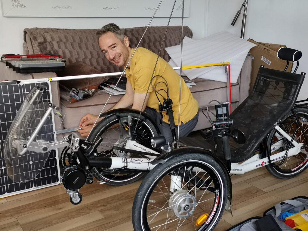 Adrien Acres – A Modified Vhélio Solar Quad
