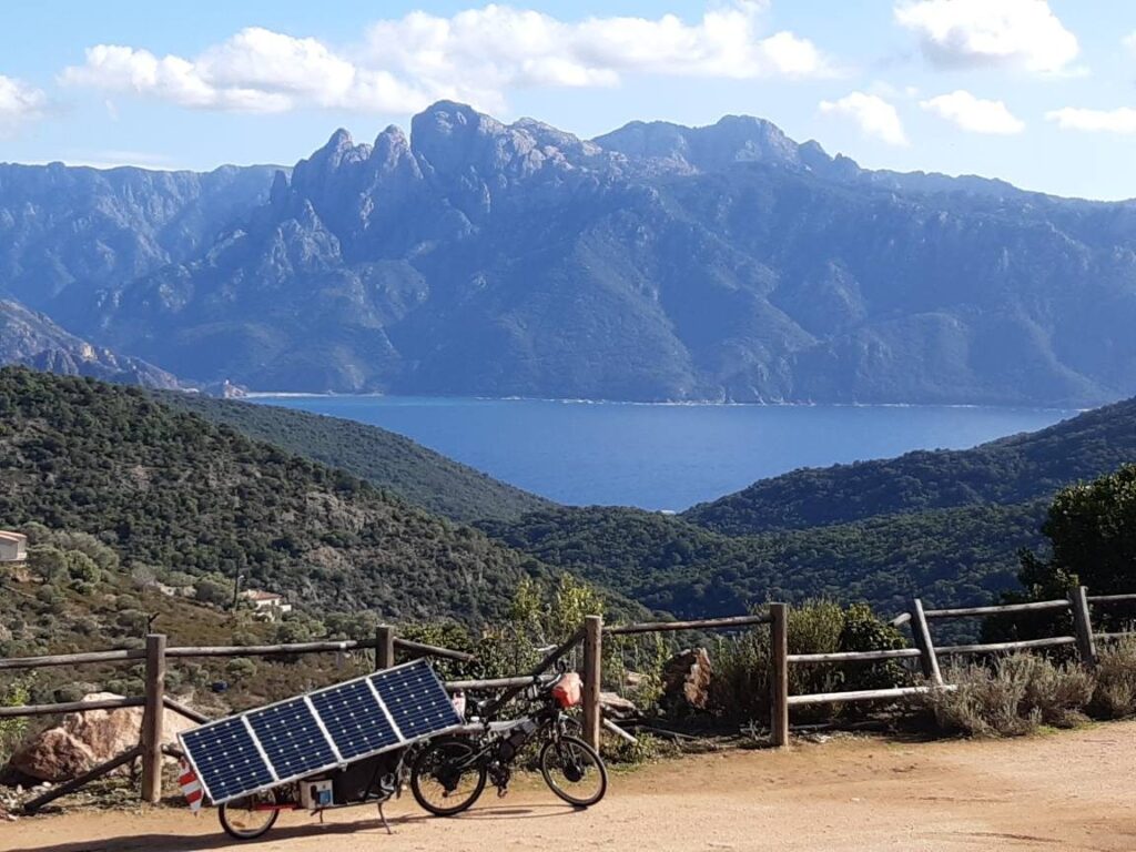 Béatrice & Yannick Cazaspe – Twin Solar Mountain Bikes, 52,000 km