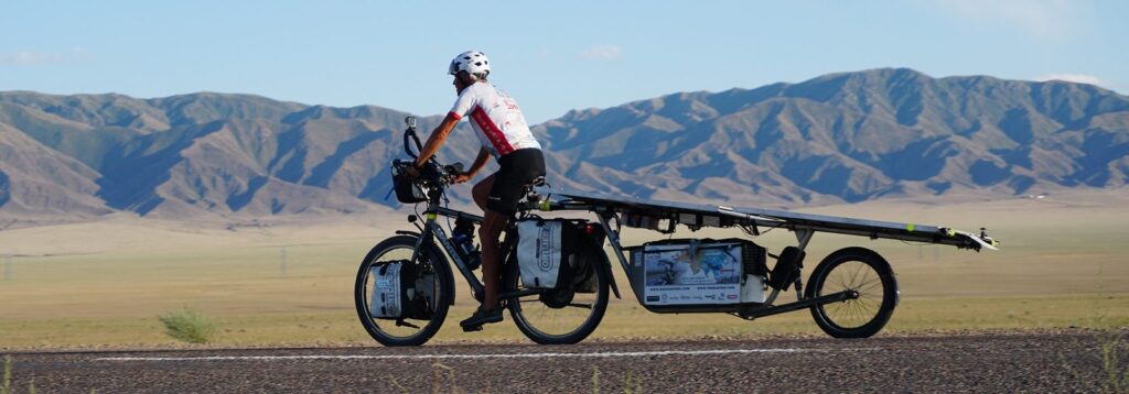 Dirk Huyghe & Jan Goedertier – Solar Bike on The Sun Trip 2015