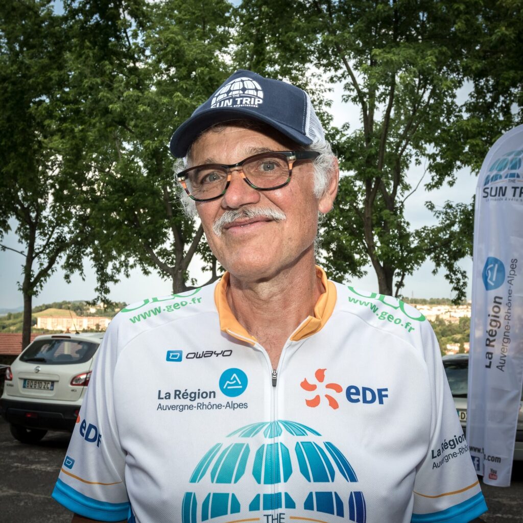 Jean-Claude Trouche – An Azub Six Recumbent with Enviolo Hub