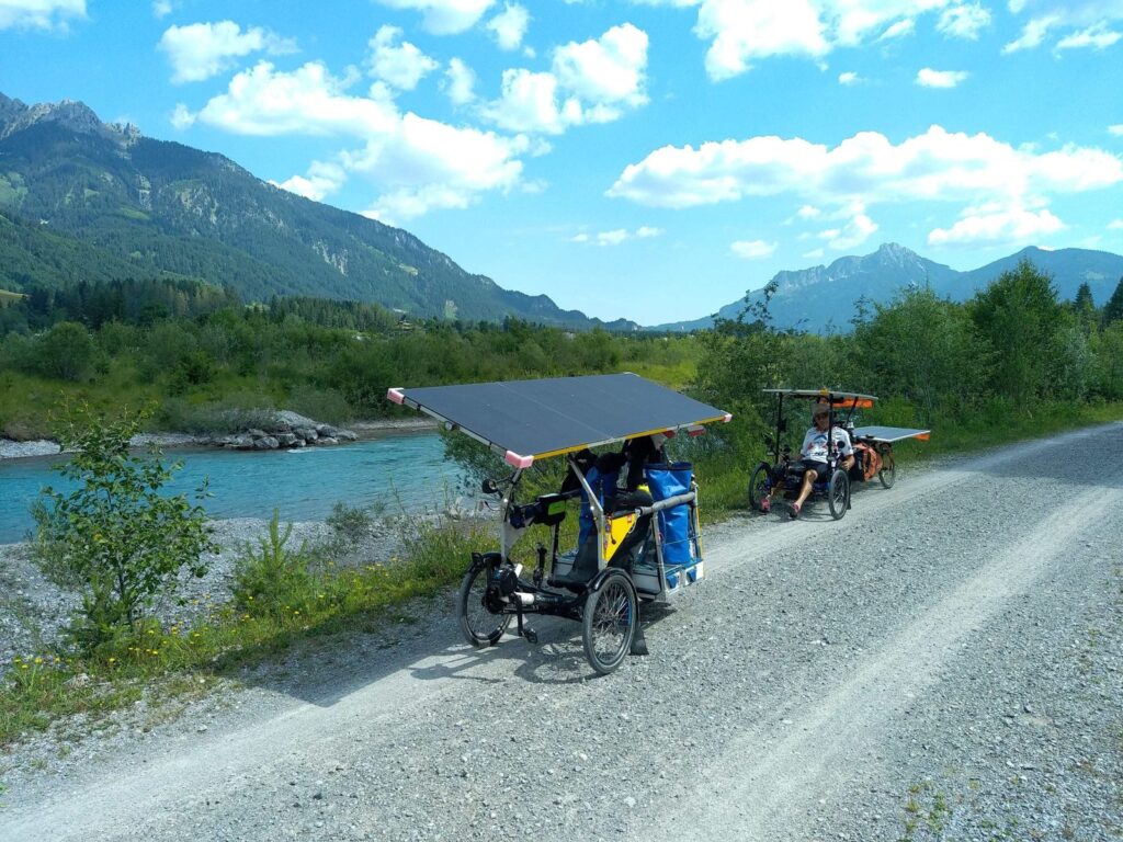 Jean-Louis Merelle – A Self-Orienting Solar Trike